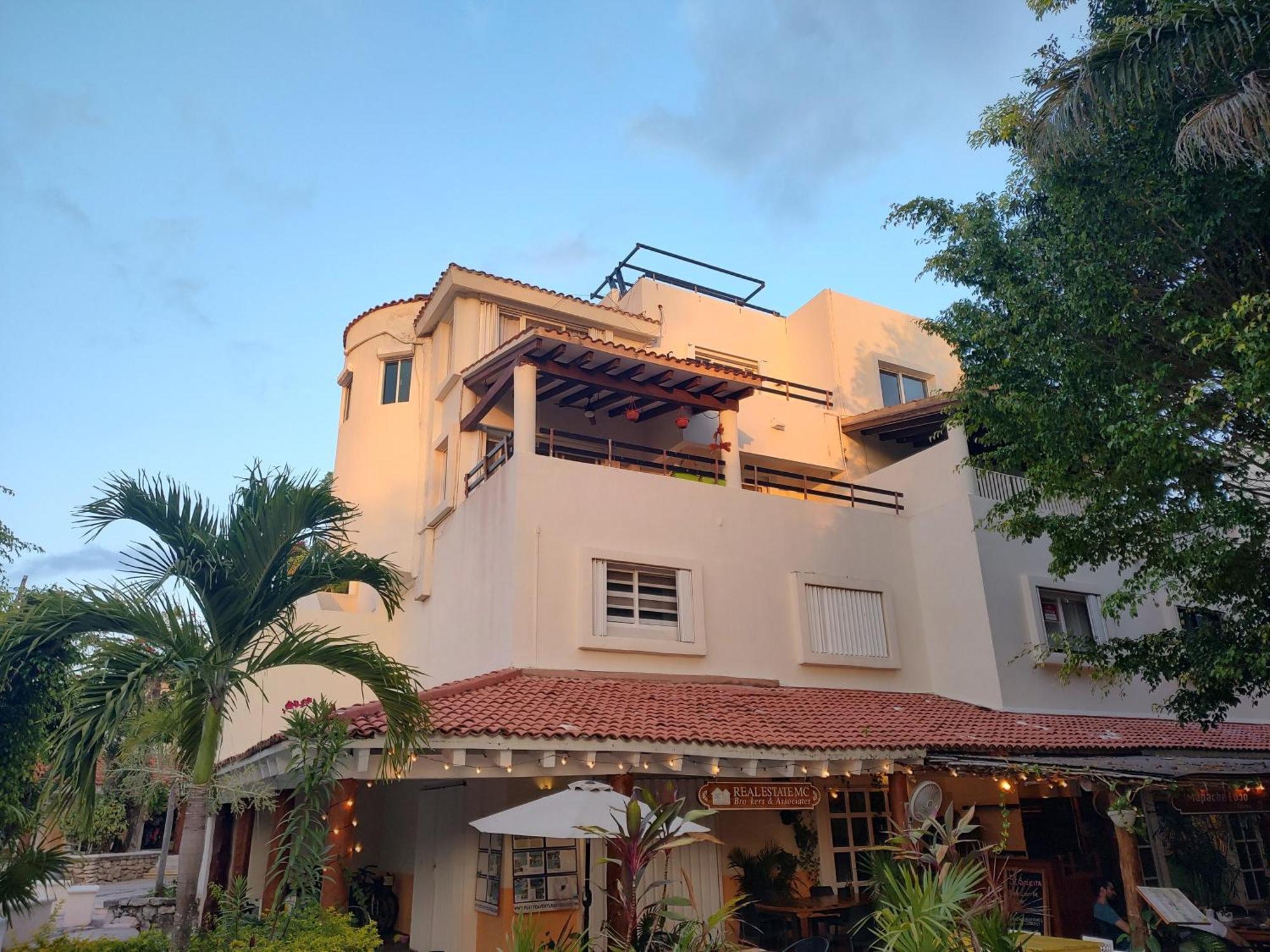Private Rooms In A Hotel-Type Apartment - Super Located Puerto Aventuras Kültér fotó